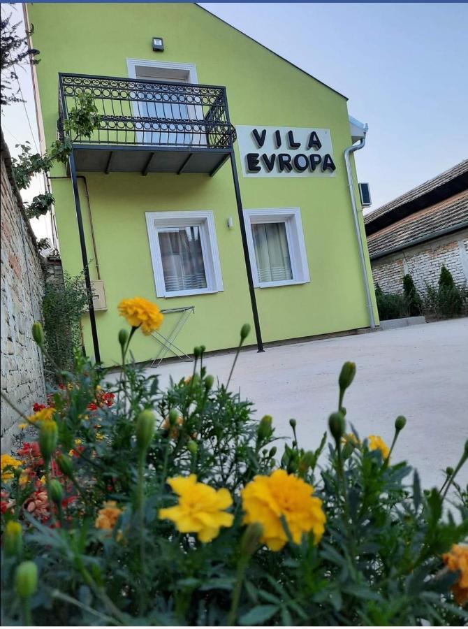 Vila Evropa Apartment Sombor Luaran gambar